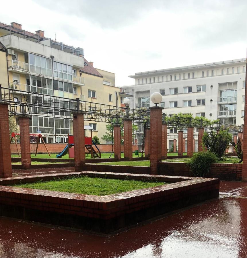 Apartment Green - Grey Ljubljana Exterior foto